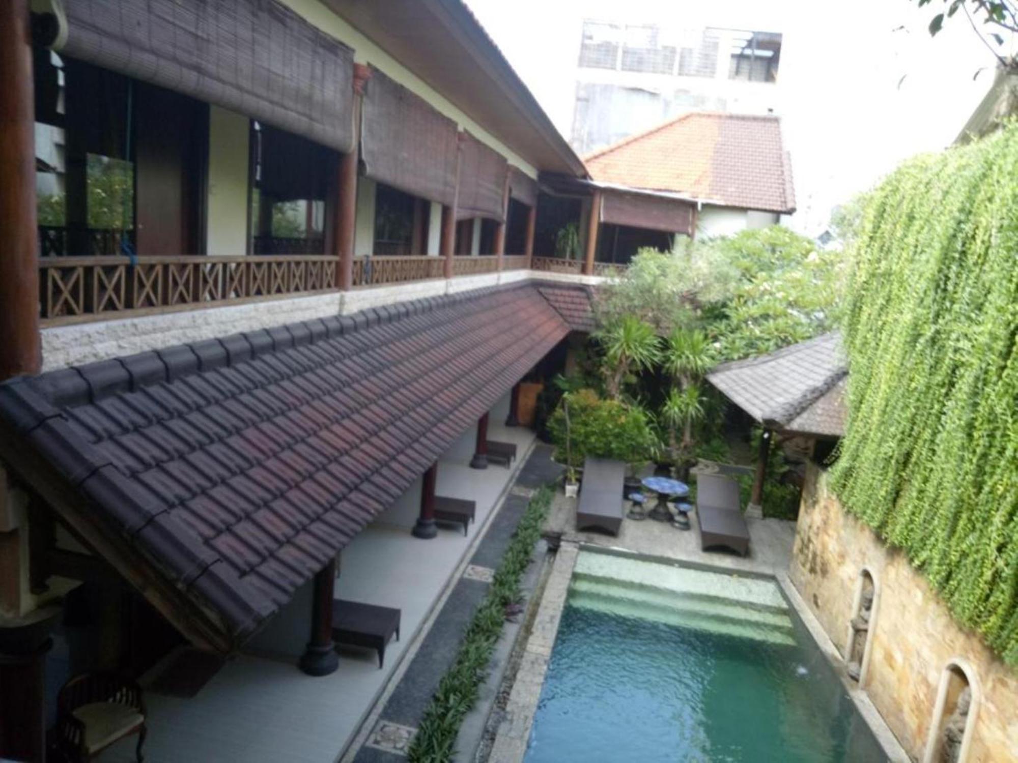 Taman Ayu 4* Legian (Bali)