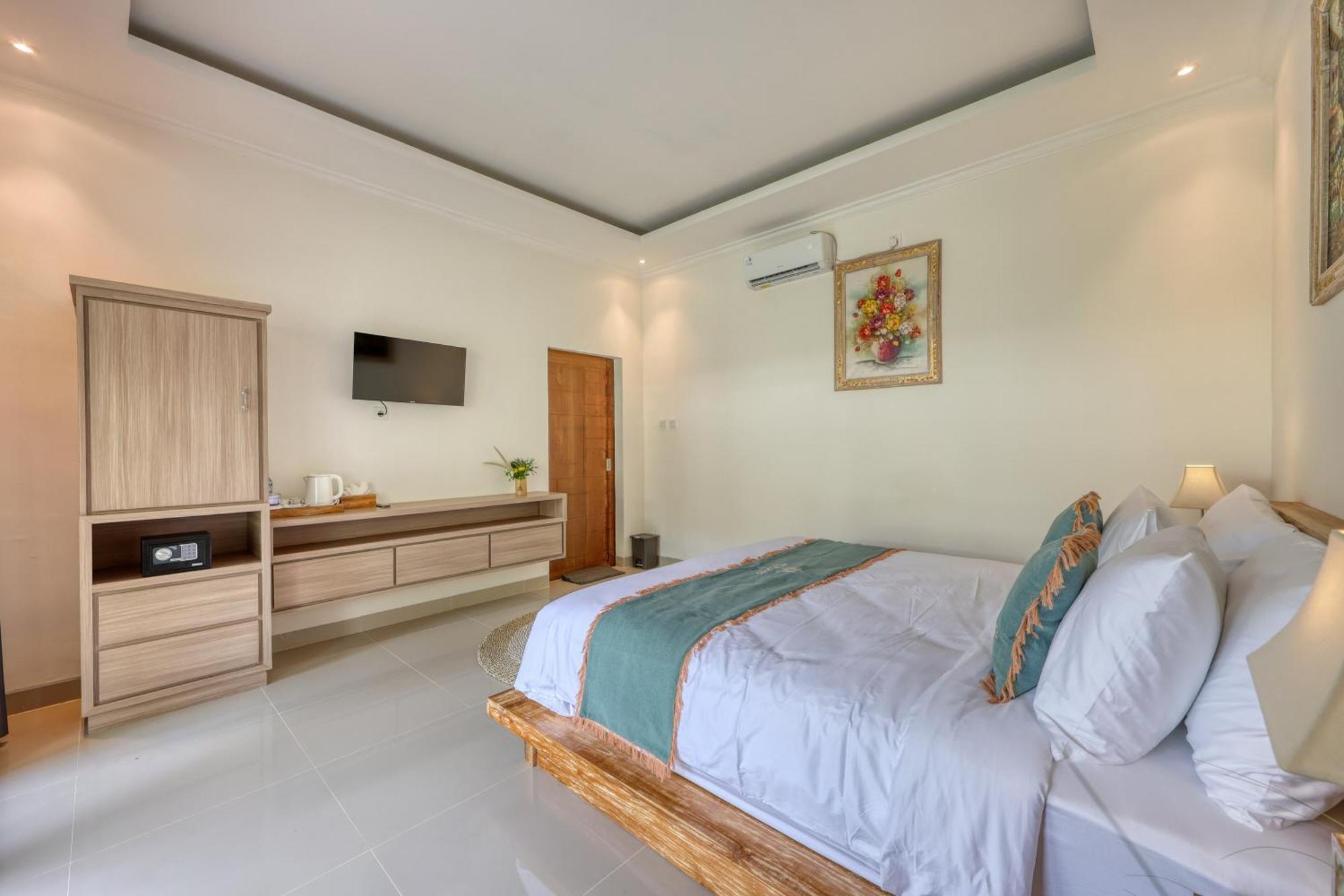 Kelingking Village Hotel Batumadeg