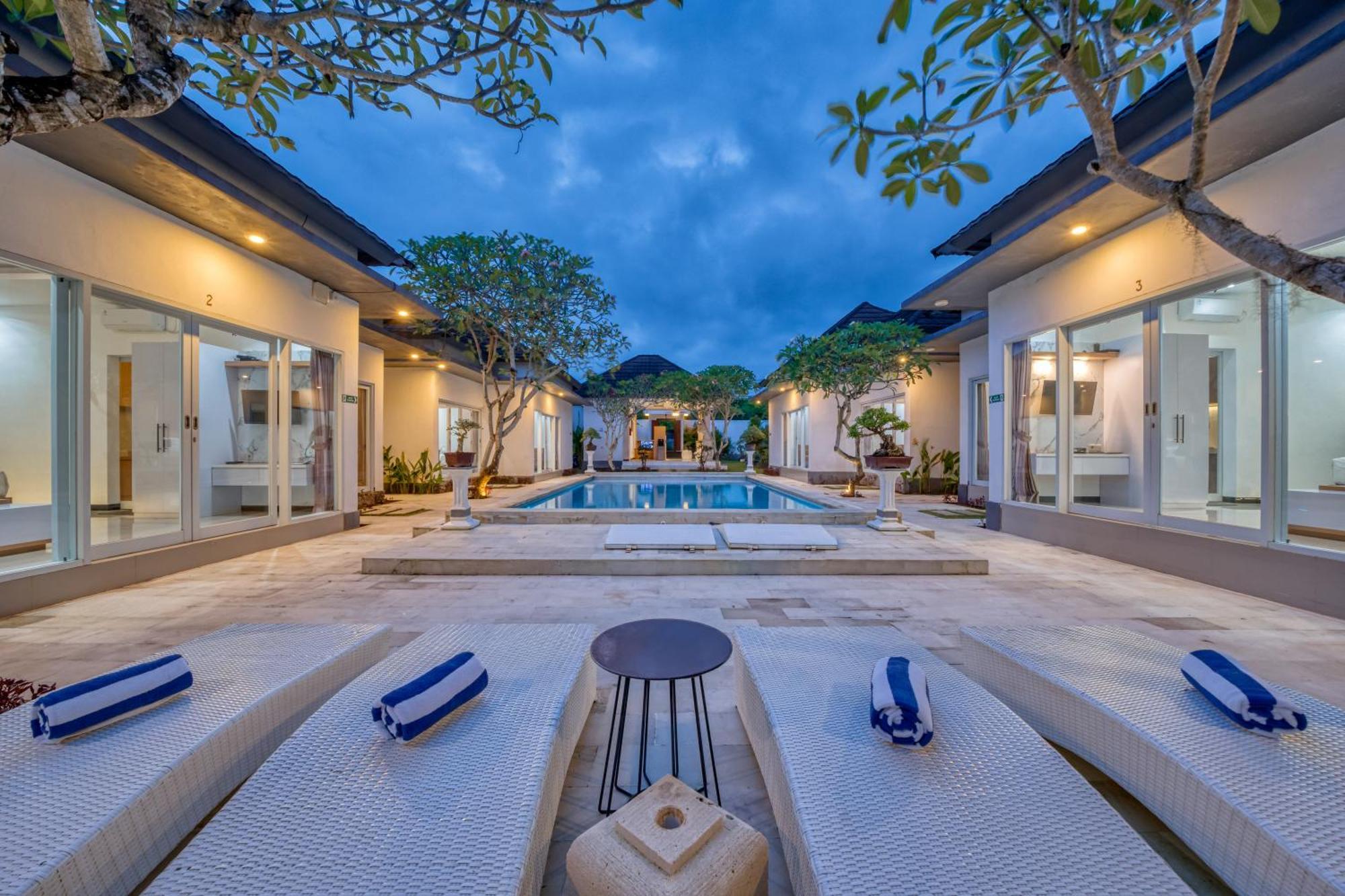 Daniswara Villas, Melasti *