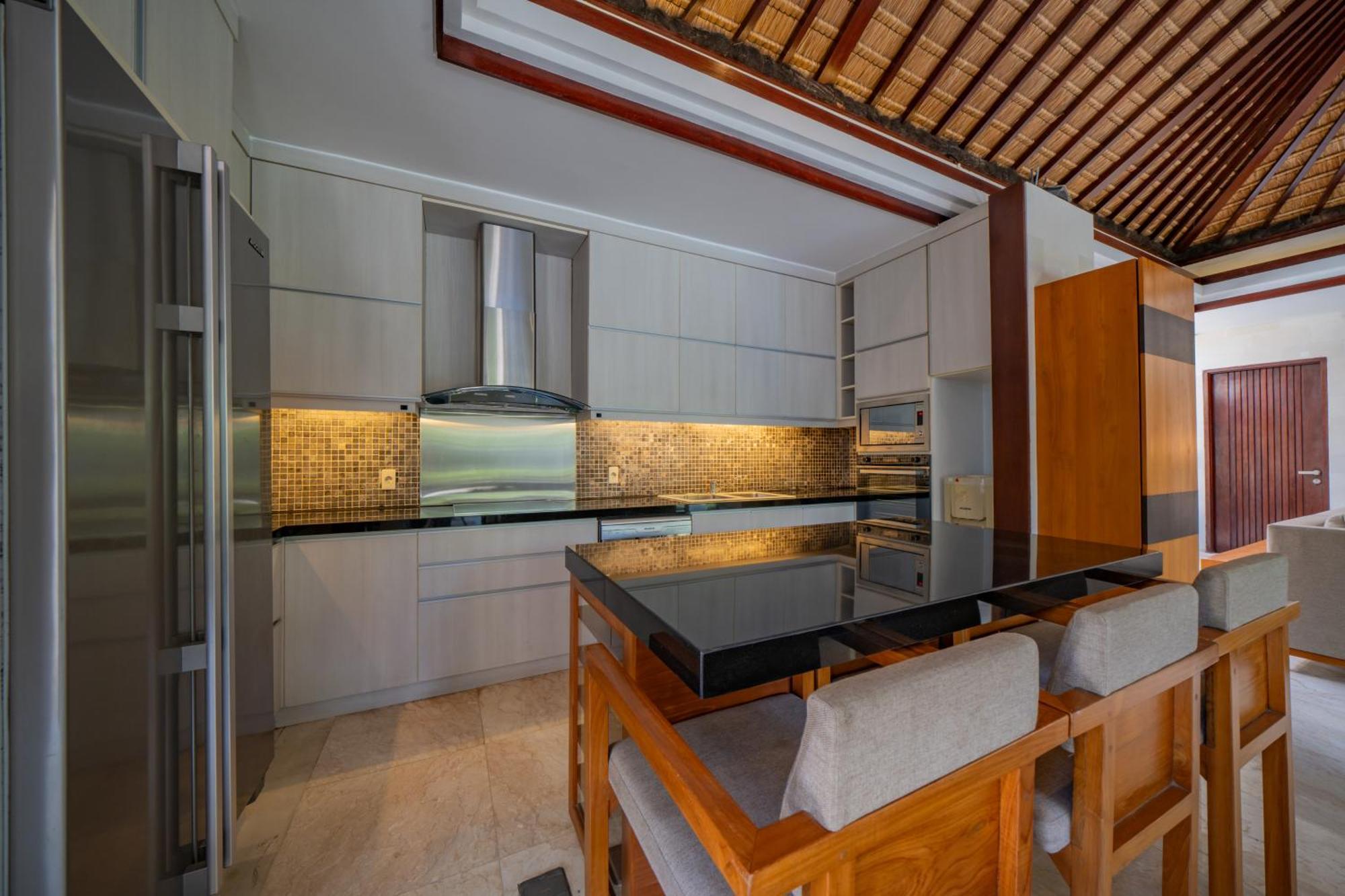 Kedonganan Villa Jimbaran (Bali)
