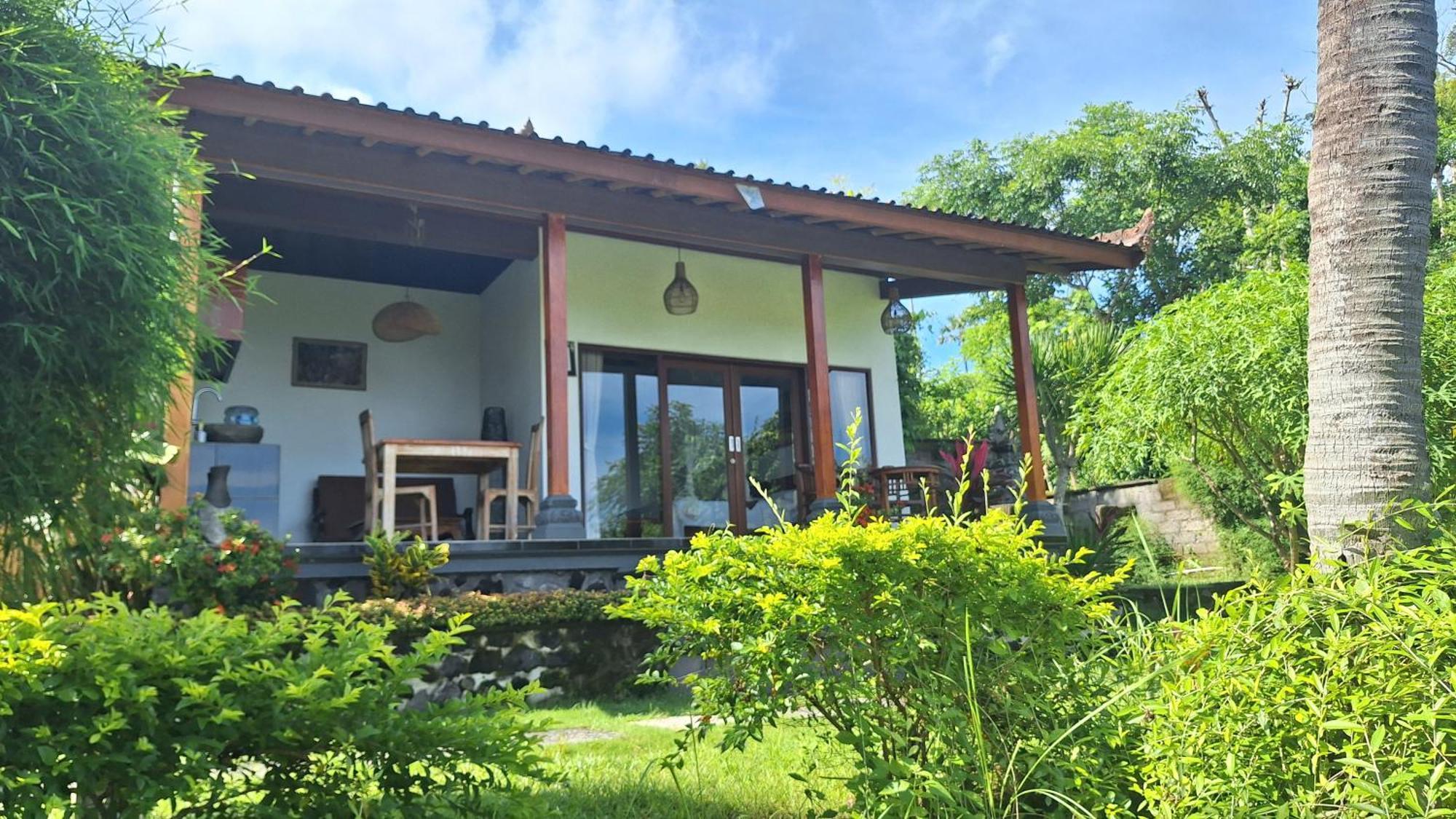 Guest house Frangipani & Restaurant