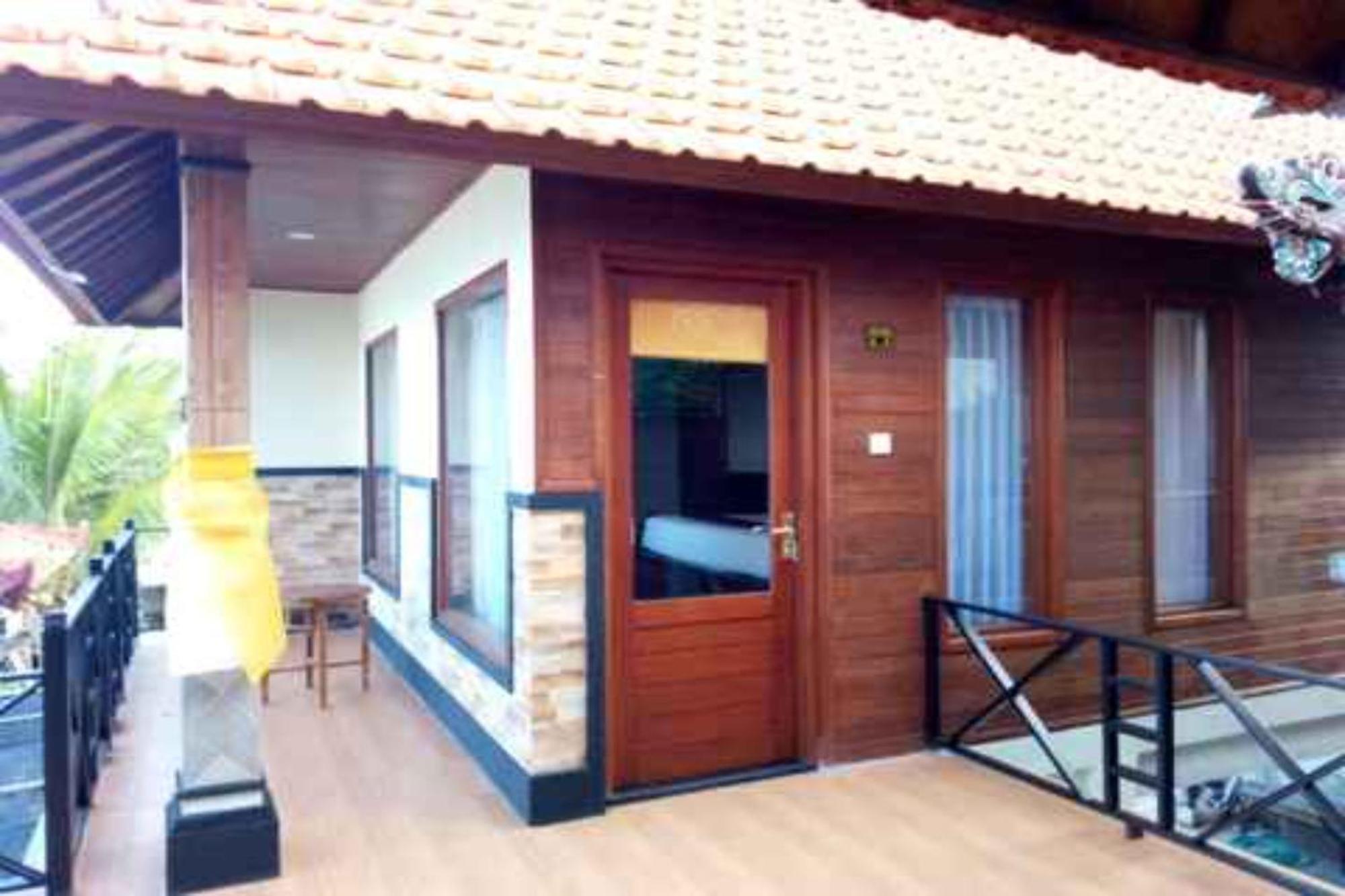 The Huts Guest house Nusa Lembongan (Bali)