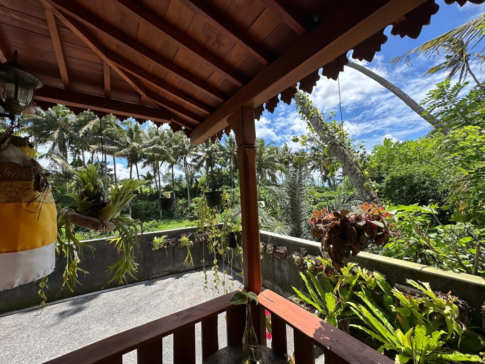 Guest house Tagel Karsa House *