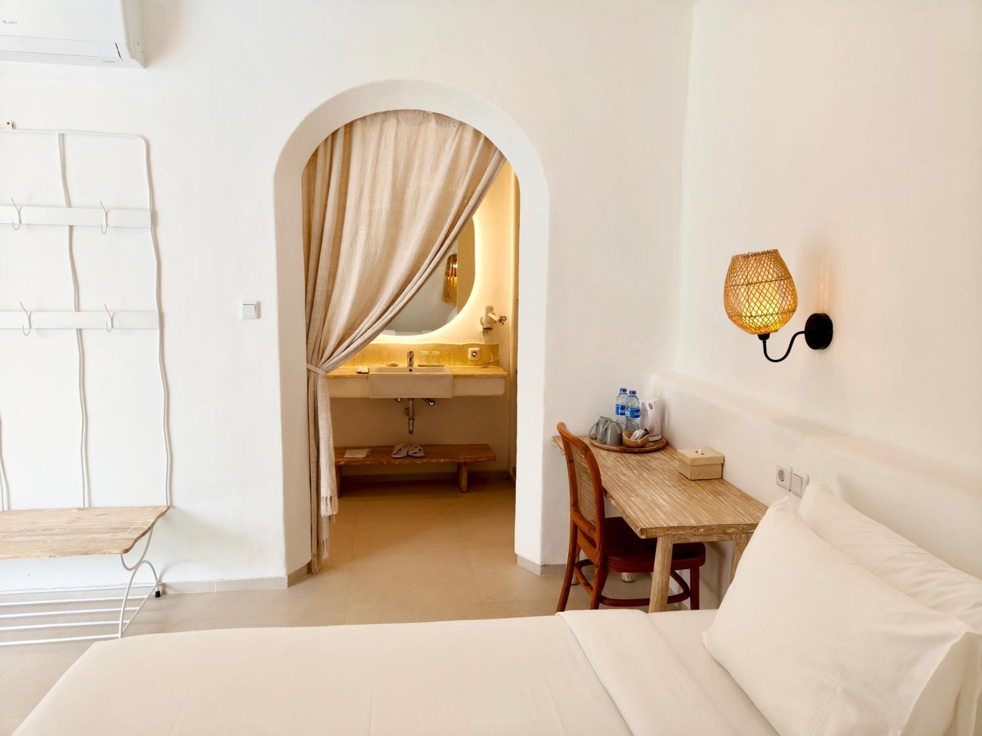 Khaiyyara Jimbaran Bali 4*
