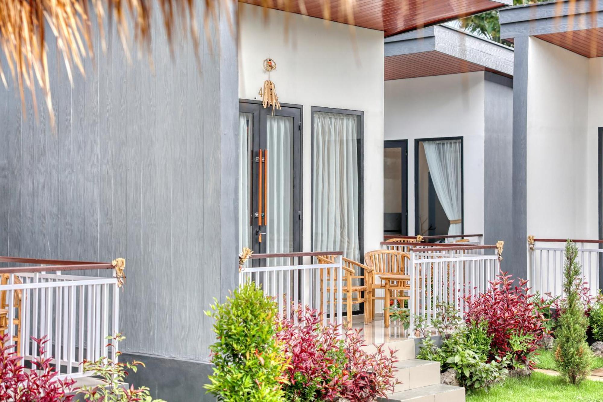 Nusa Dewata Guest house *