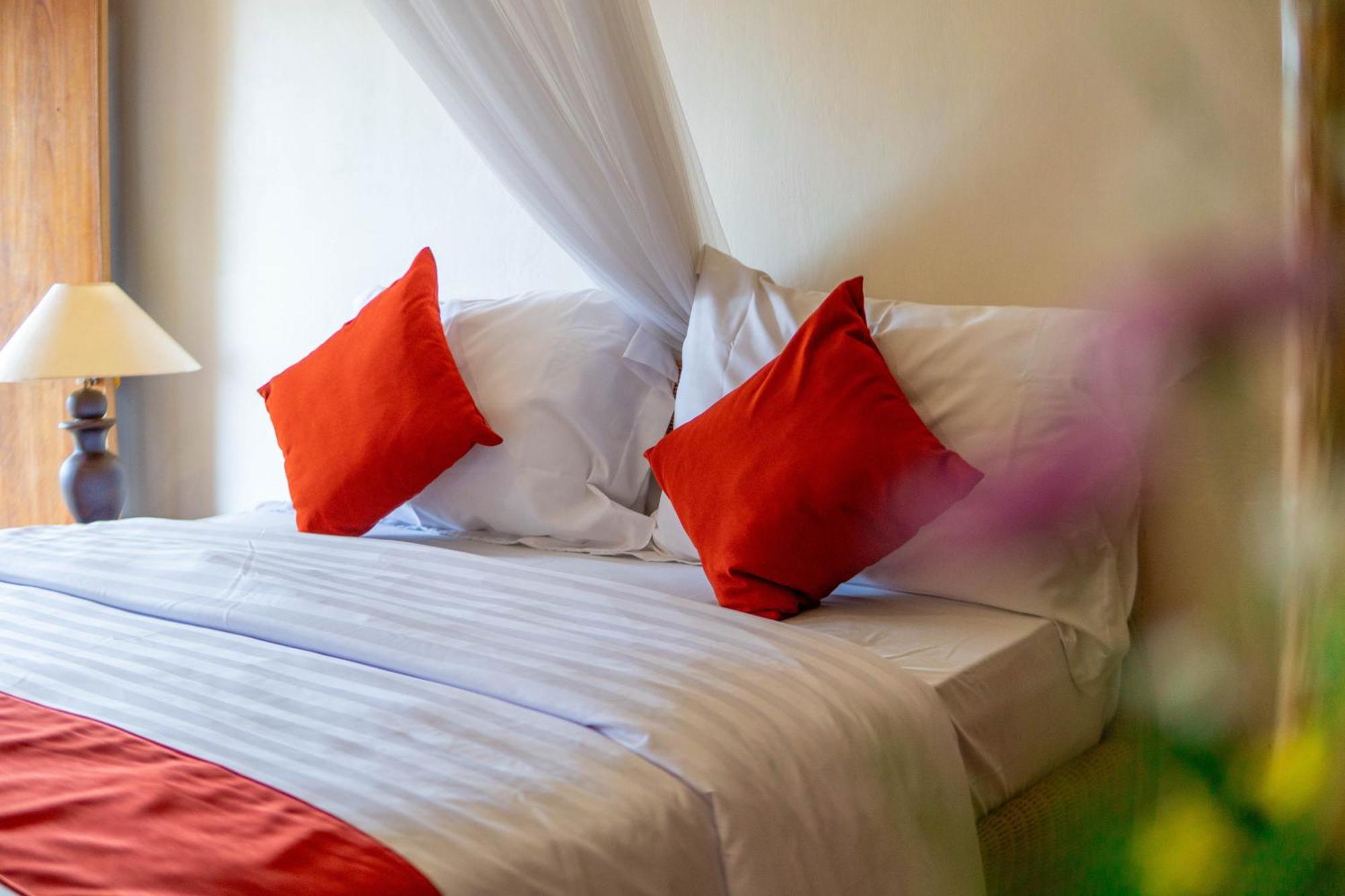 Holiday park Deutsches-eck Rikesti 4*