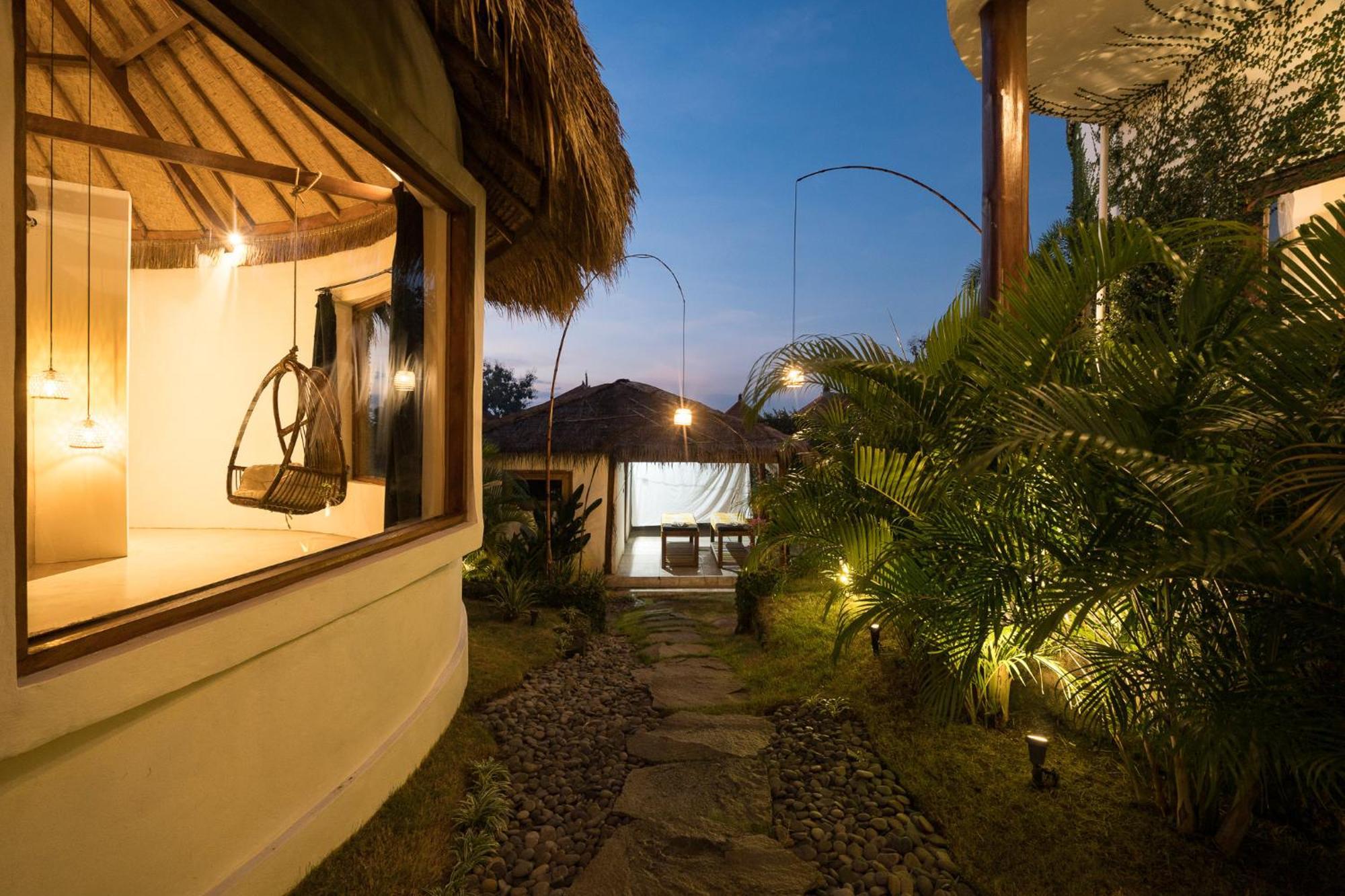 Magena * Uluwatu (Bali)
