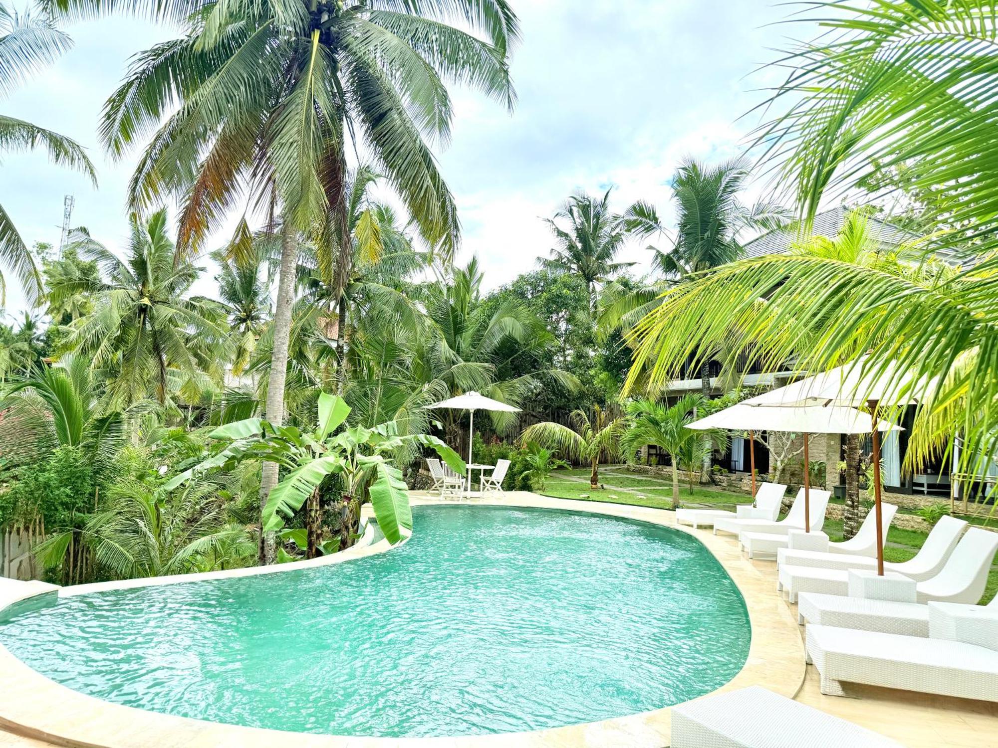 Hotel Kelingking Tropical 4*