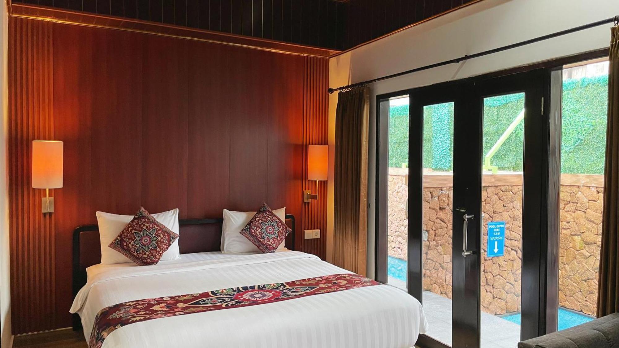 Hotel The Tandibayang & 3*