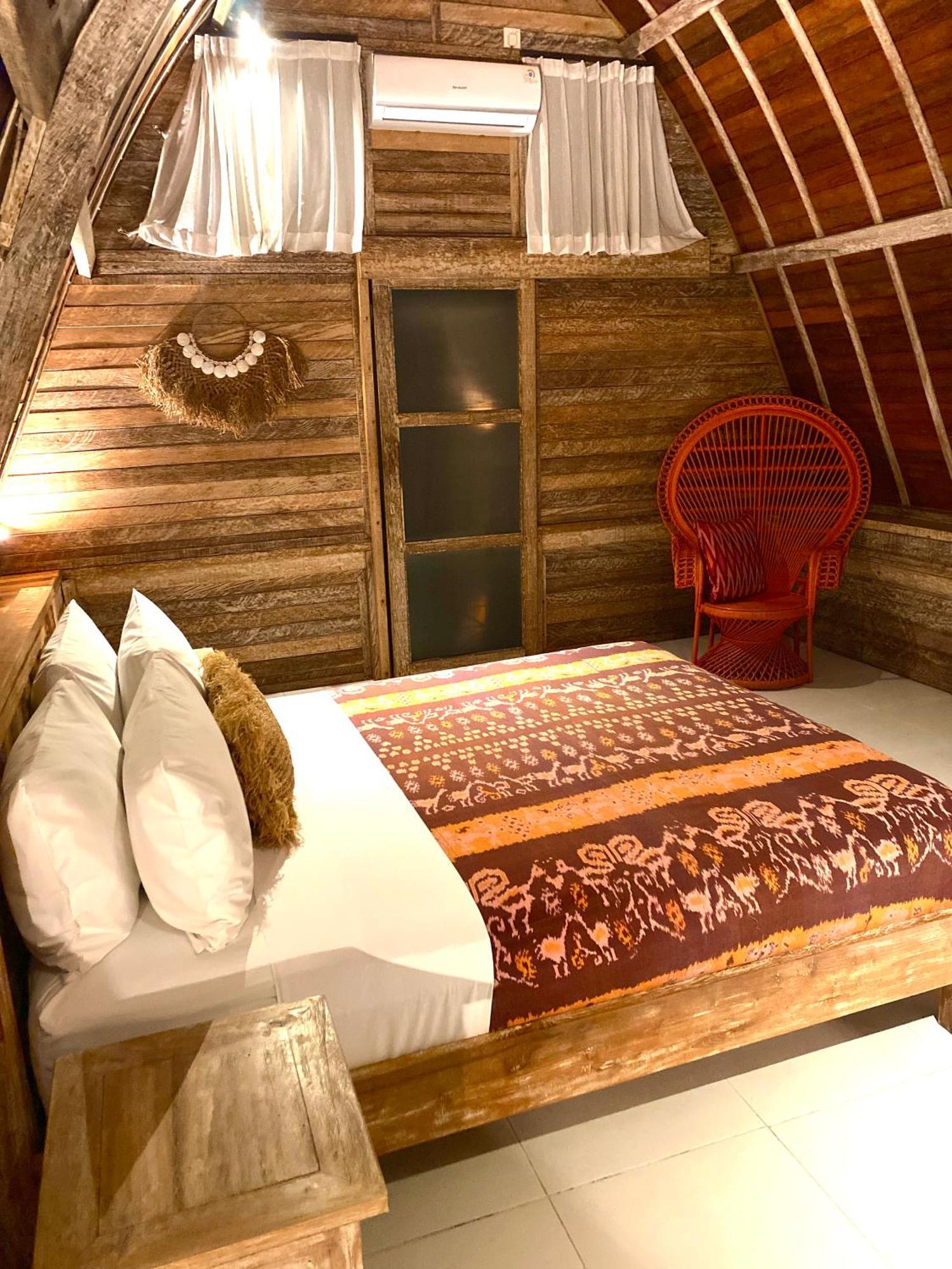 The Hideaway Bed & Breakfast *