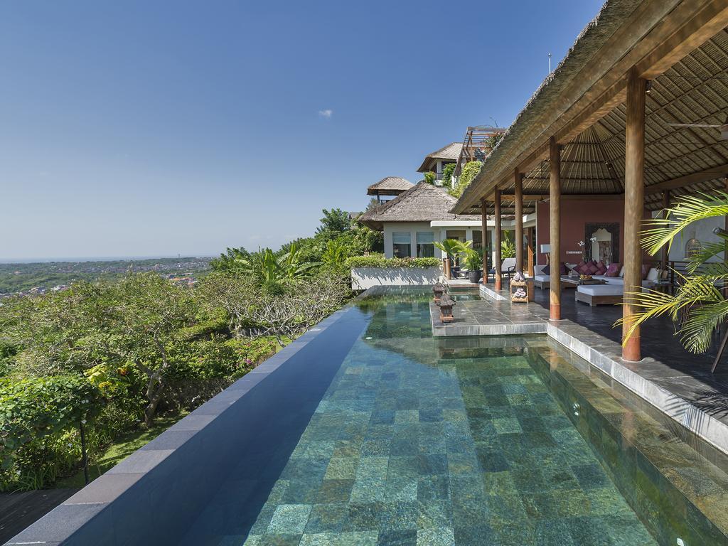 The Longhouse, - Bali Guest house Jimbaran (Bali)