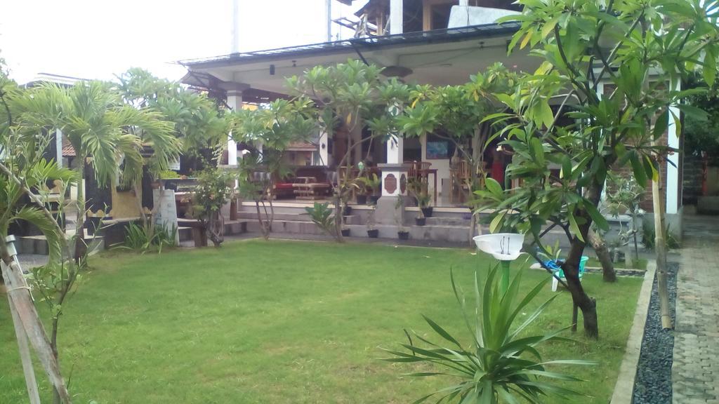 Puri Mandhara Guest house