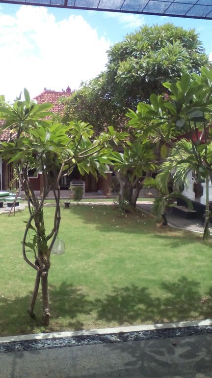 Puri Mandhara Guest house Lovina (Bali)