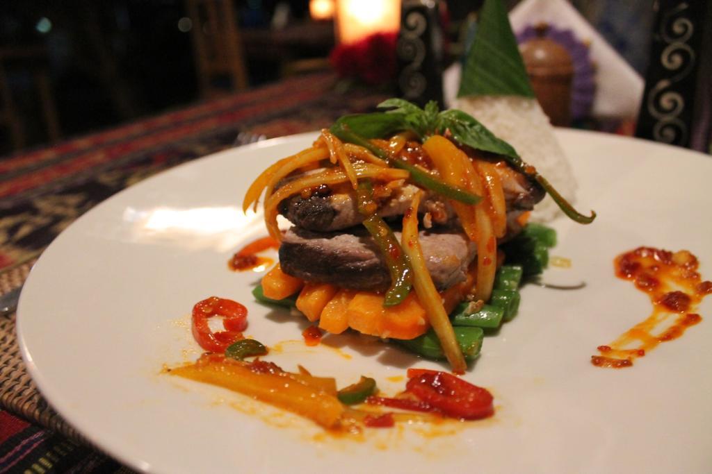 Ode Resto Guest house