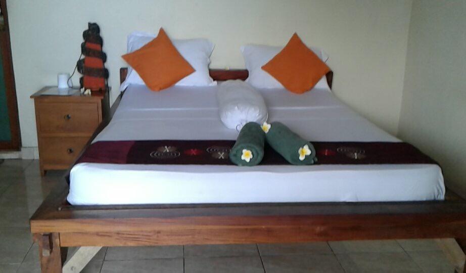 Taman liburan Bo's Bungalows And Restaurant BALI