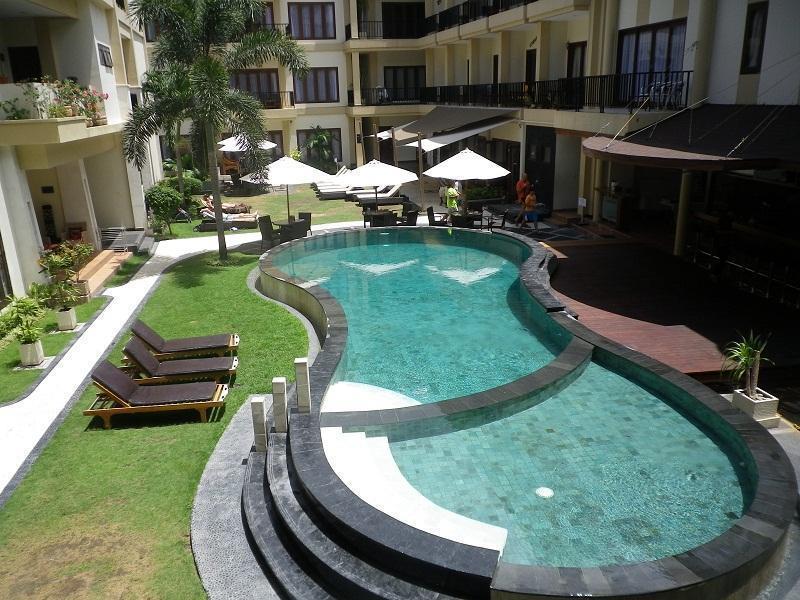 Kuta Town House Aparthotel