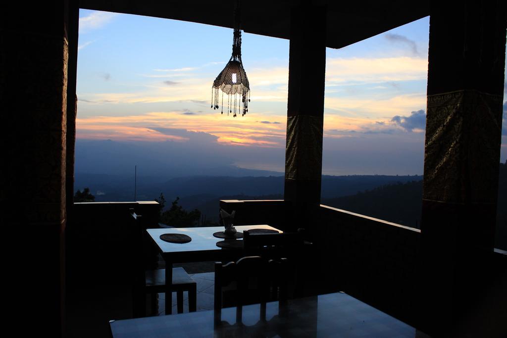 Homestay Aryautama Garden