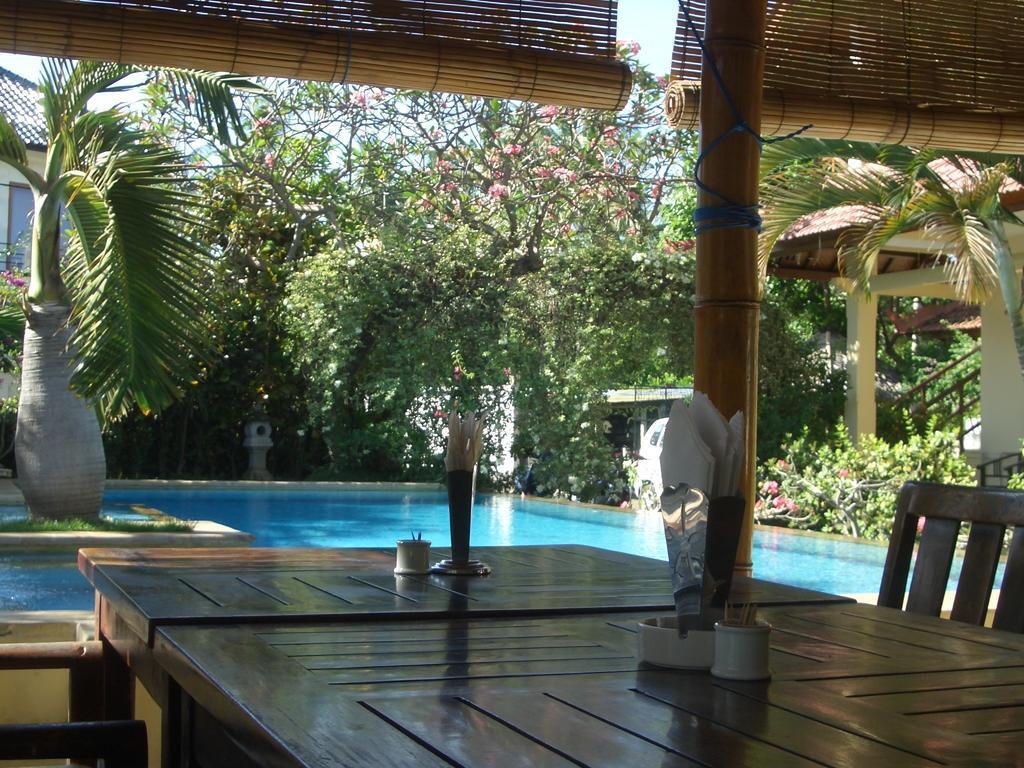 Jaya * Lovina (Bali)
