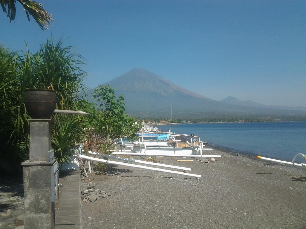 Amed Beach Villa Villa