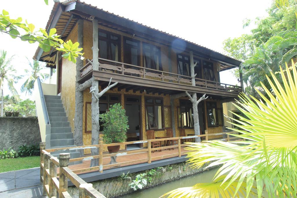 Kangkung Guest house 3*