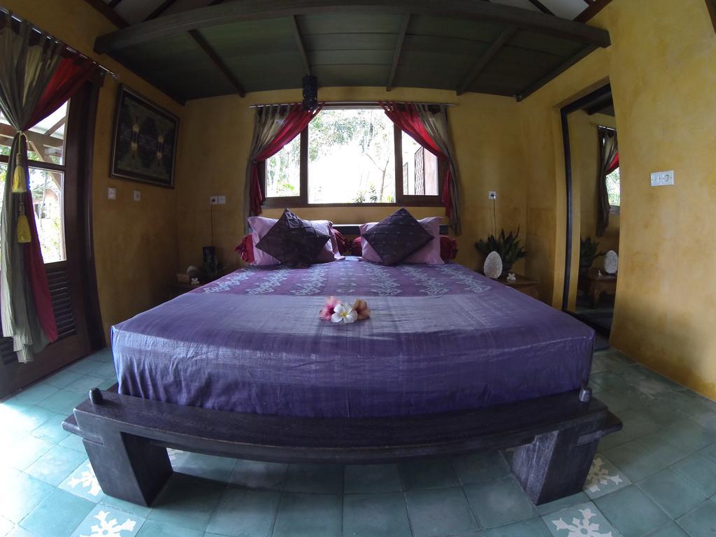 Gangga Karangasem (Bali)