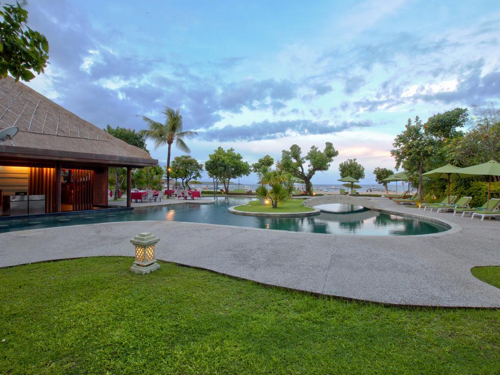 Resort Camakila Tanjung Benoa 4*