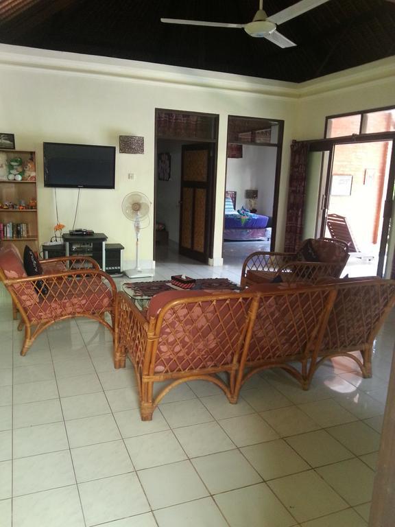 Beach Villas 2*