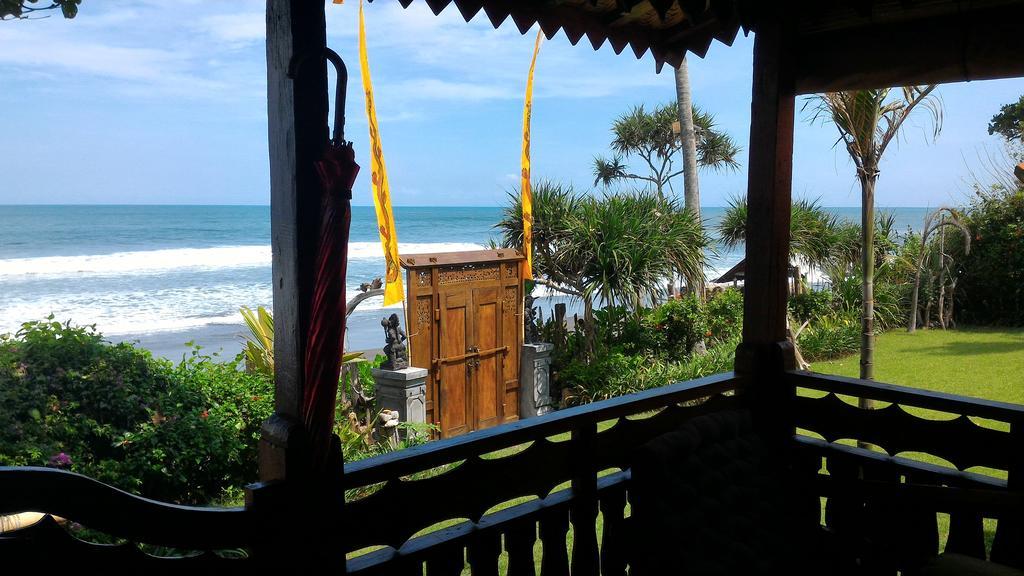 Rumah Pantai Bali Selemadeg (Bali)