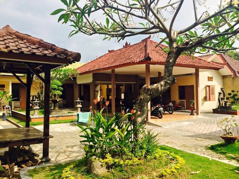 Guest house Sentral *