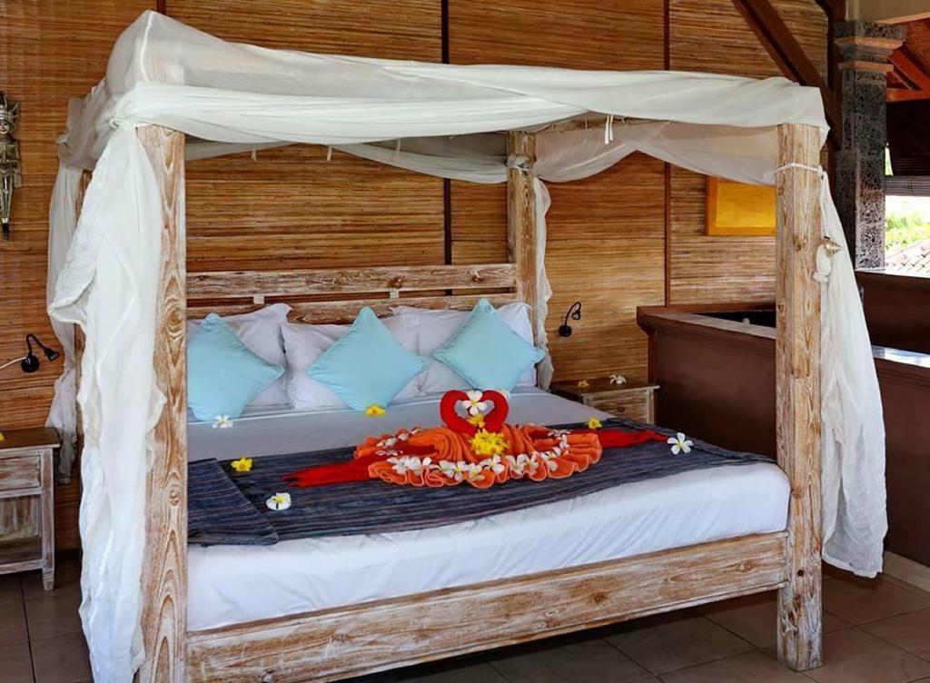 Holiday park Mainski Lembongan 2*