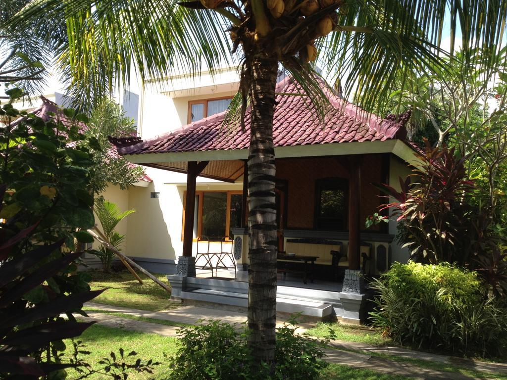 Hotel Astina Lovina (Bali)