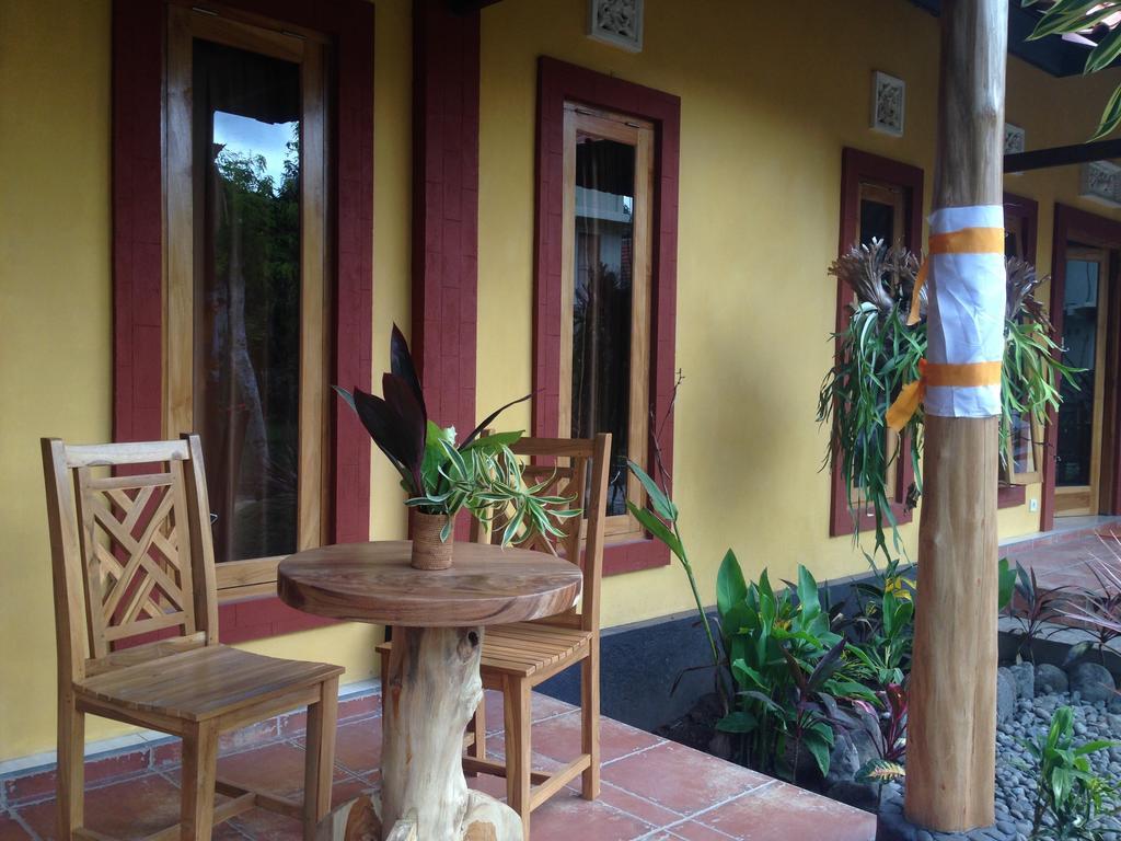Homestay Biorock & Dive Center