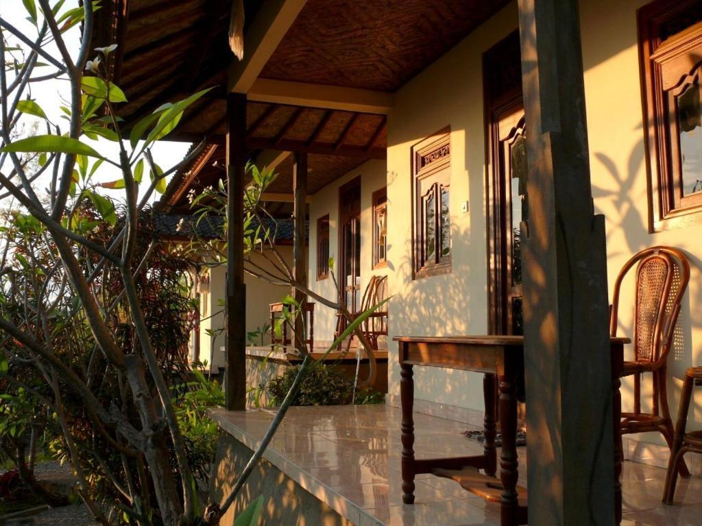 Bo's Bungalows And Restaurant 2* BALI