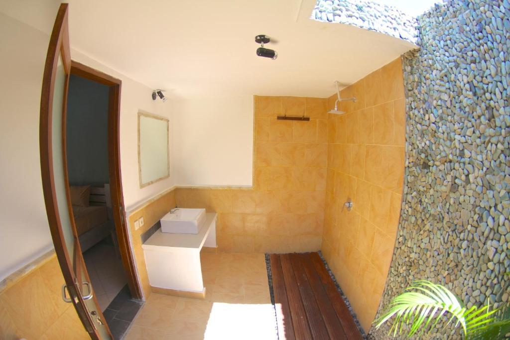 Mote Surfstay Guest house 3*