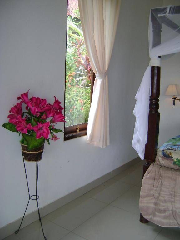 Sinar Bali 2