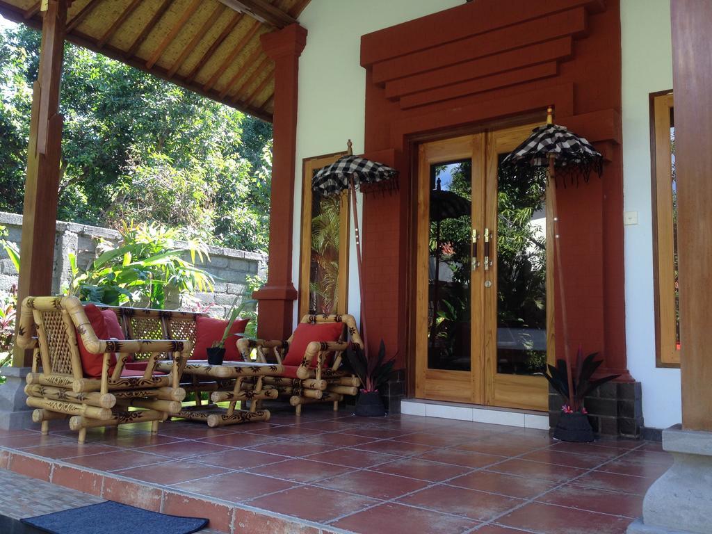 Homestay Biorock & Dive Center