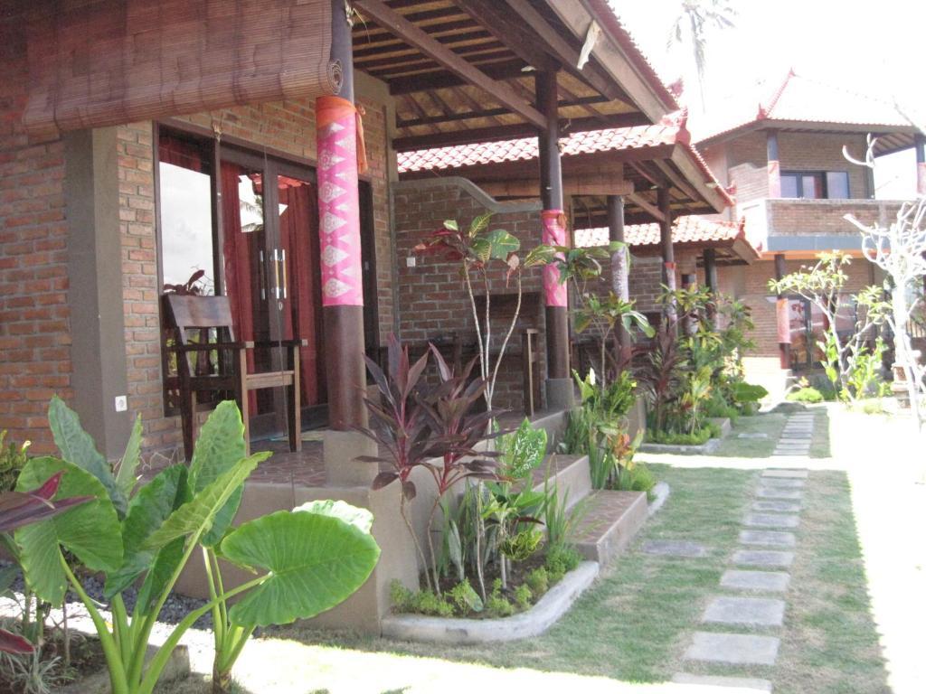 Gubug Balian 2* Selemadeg (Bali)