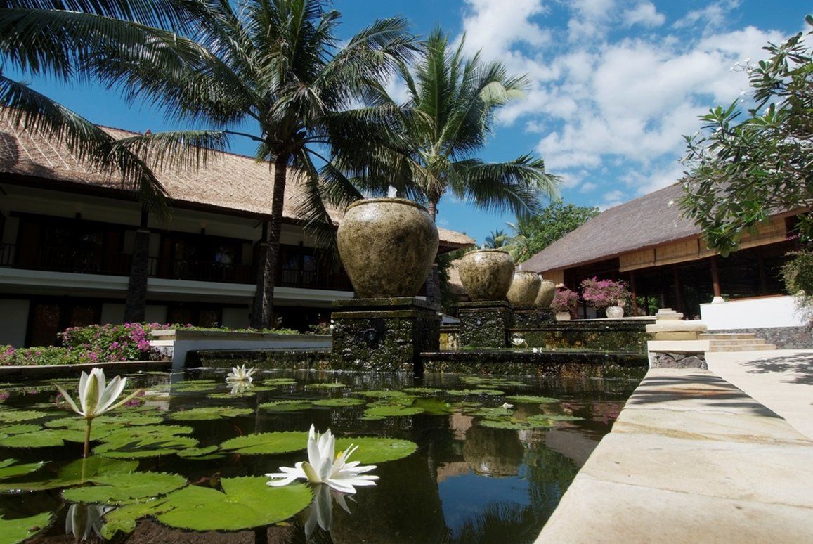 Resor Spa Village Tembok Bali - Small Luxury Of The World Gretek