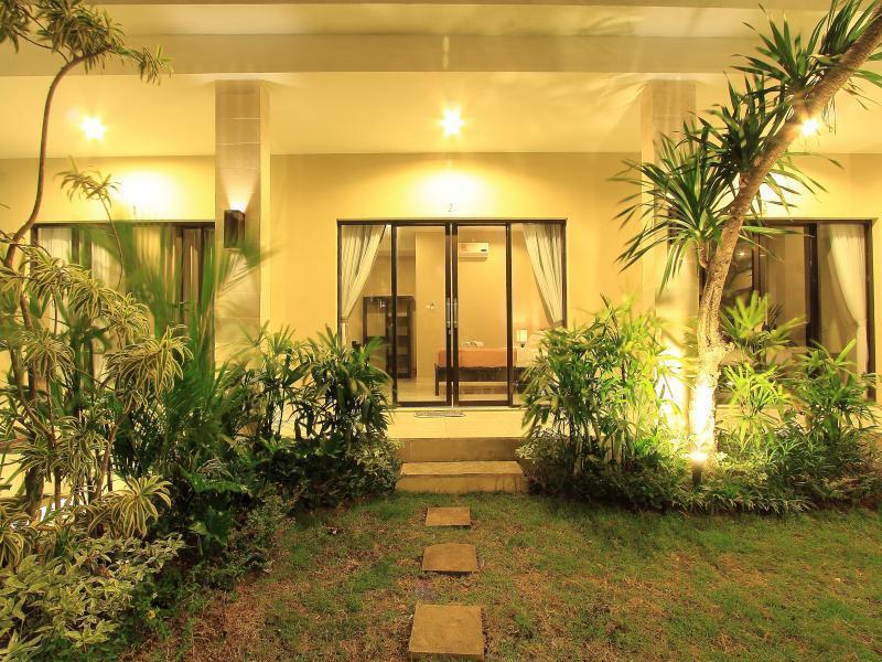 Balian Paradise Hotel 3*