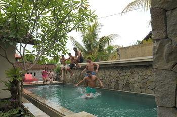 Lagas Hostel