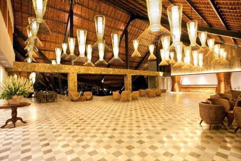 Hotel The Oasis Benoa Bali