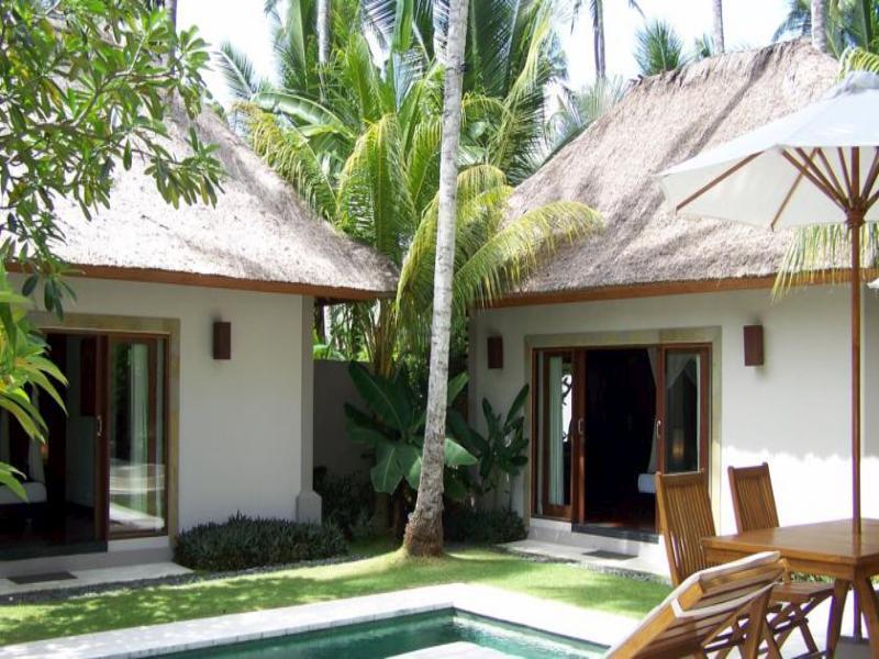 Sasoon 1, 100 Mt To Villa Candi Dasa (Bali)