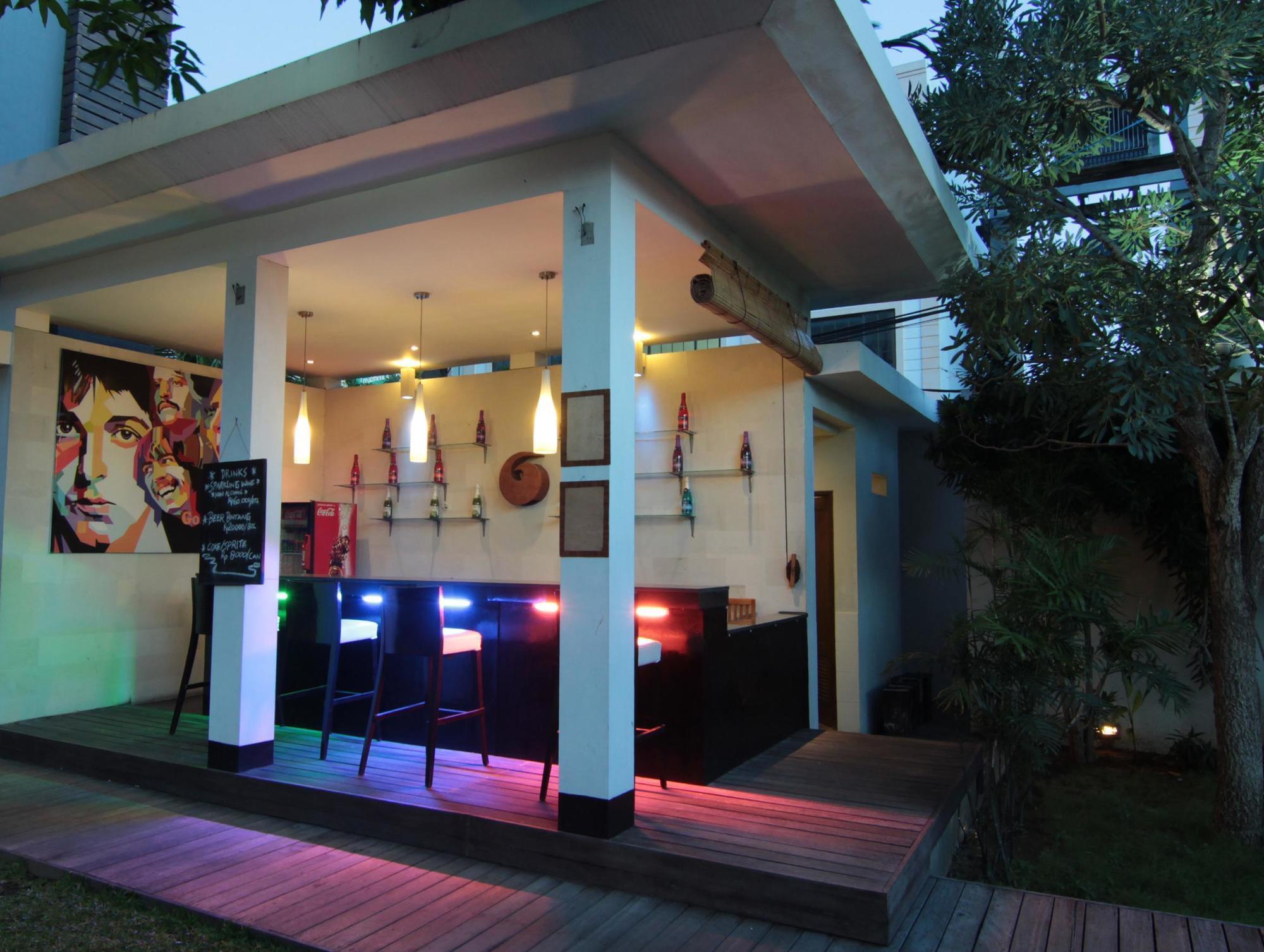 Gosyen Hotel 3*