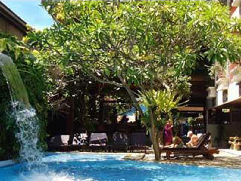 Green Garden Hotel