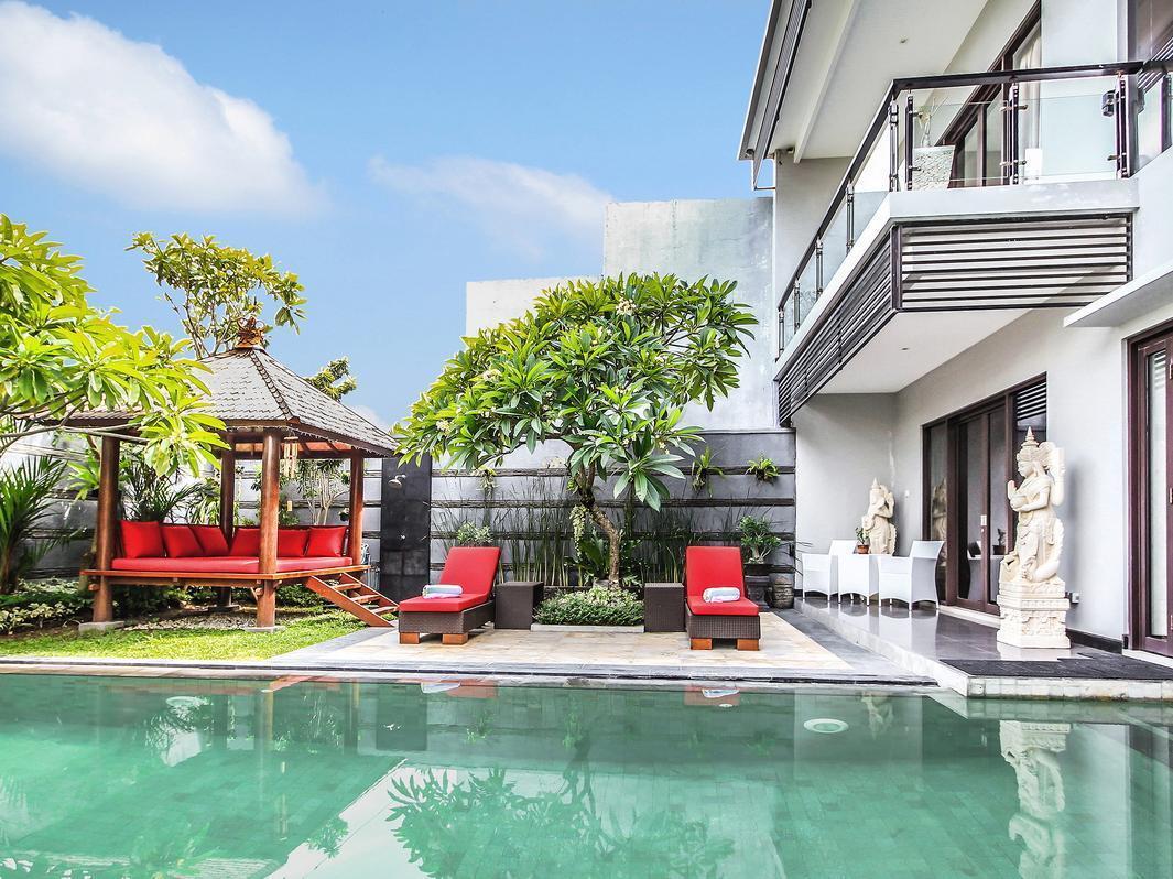 Cascade Villa *