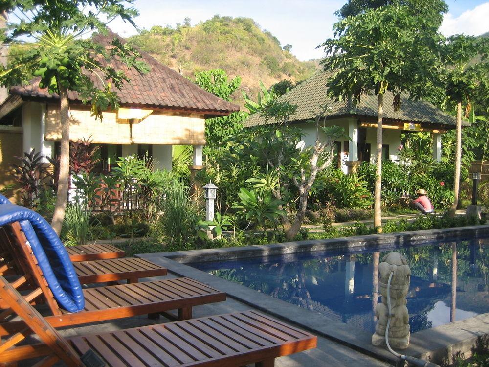 Harmony And 2* Amed (Bali)