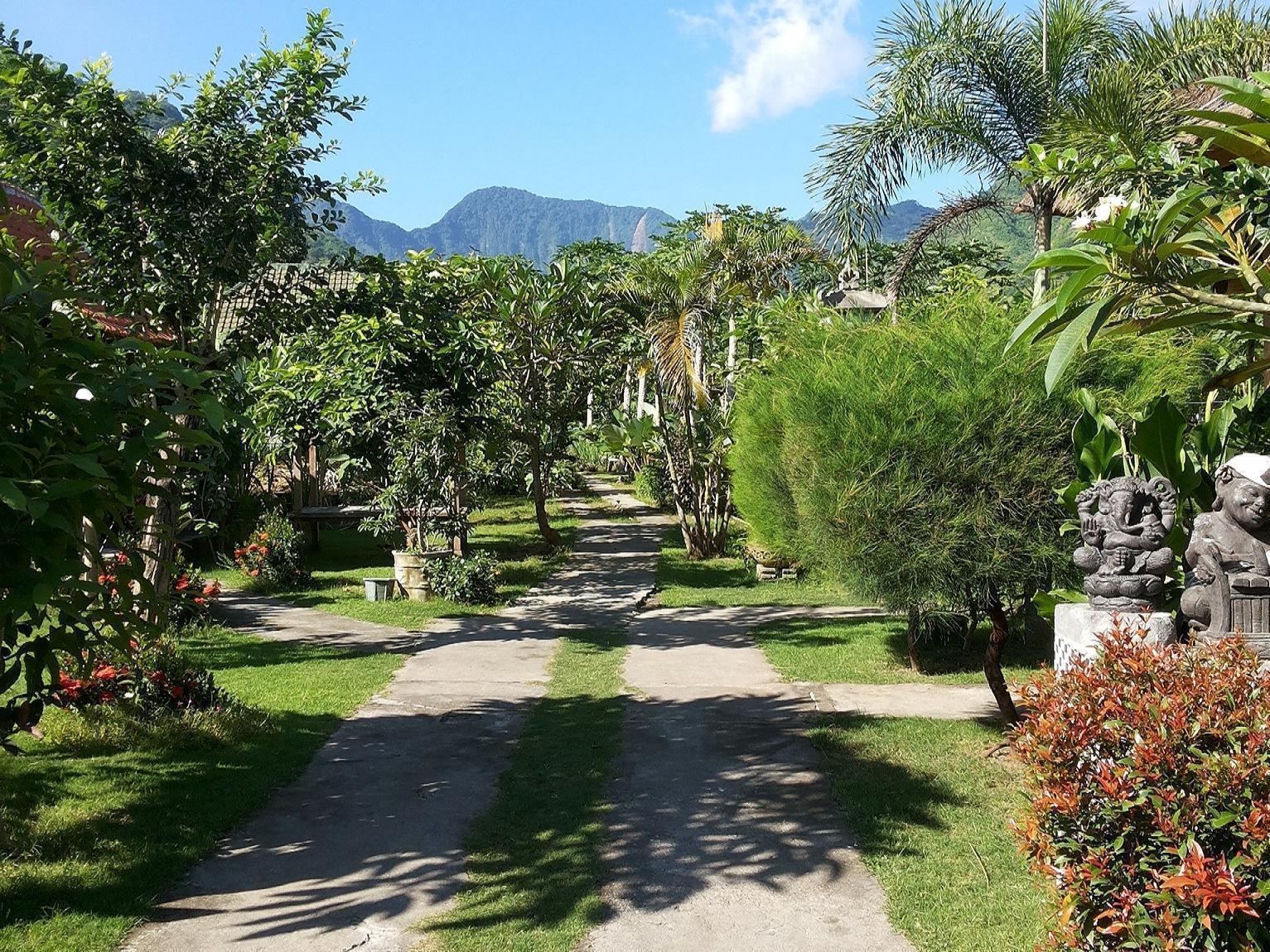 Harmony And Holiday park Amed (Bali)