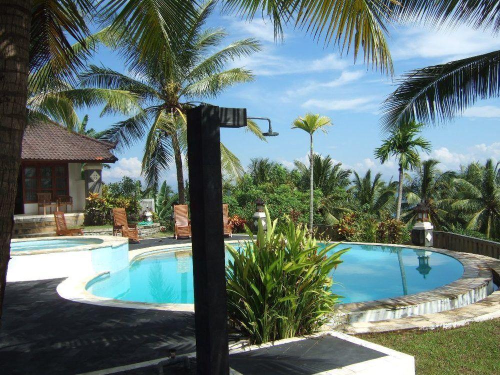 Bali Sunset Hotel 3*