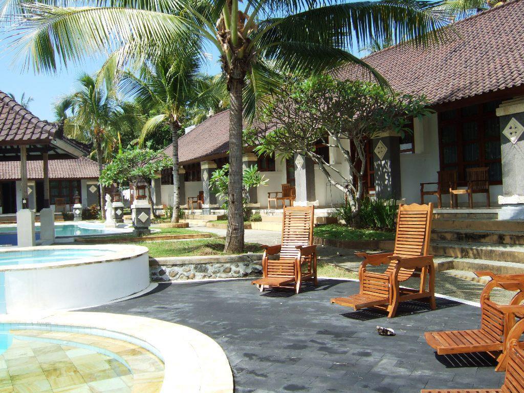 Bali Sunset Hotel 3*