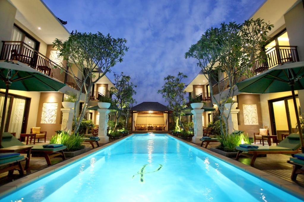 D'penjor Hotel